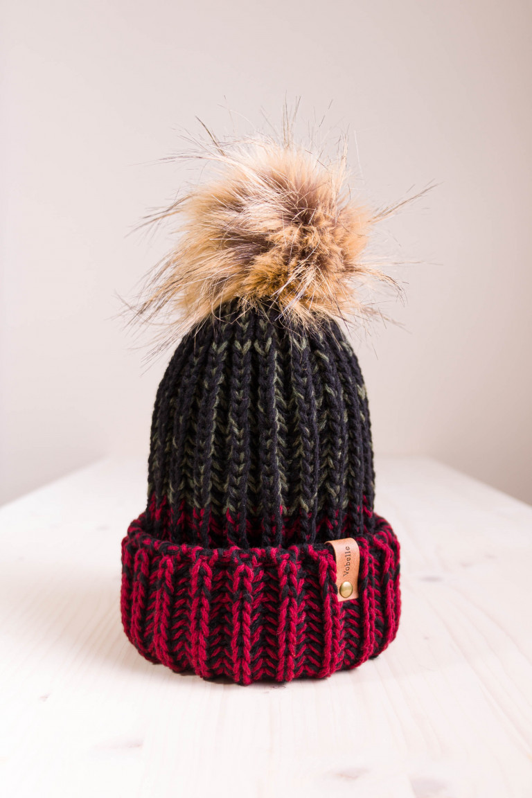 Multi-toned textured wool beanie with removable pompom