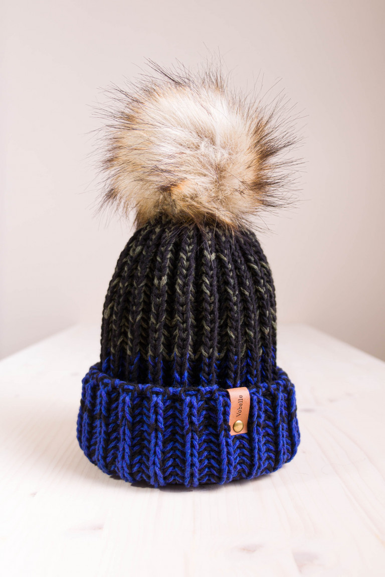 Multi-toned textured wool beanie with removable pompom