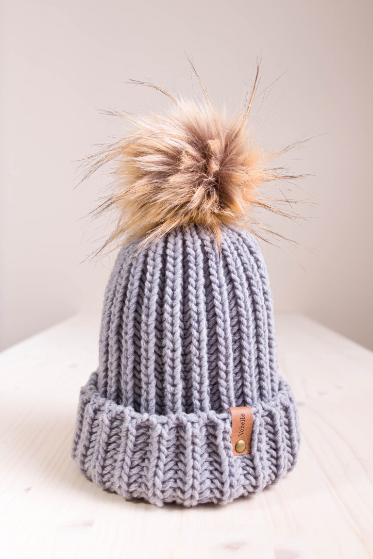 Fisherman's Rib Beanie with Folded Hem and Pom Pom - Gray