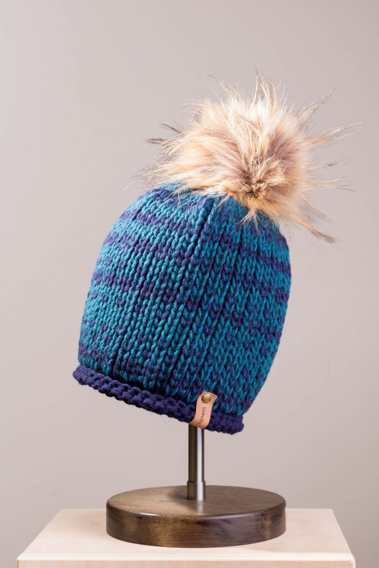 Two-Tone Knit Beanie with Faux Fur Pom Pom
