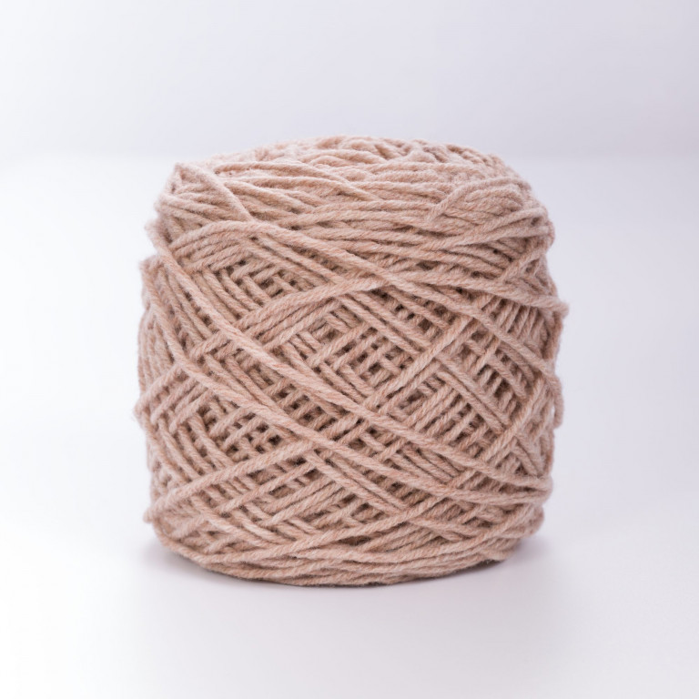 Pale Chestnut – 8 Ply Worsted Weight