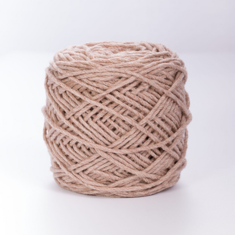 Pale Chestnut – 12 Ply Bulky Weight