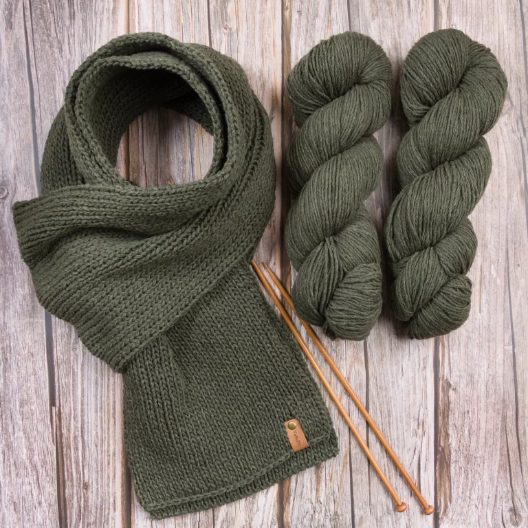 100% Merino Wool Mens Knit Scarf