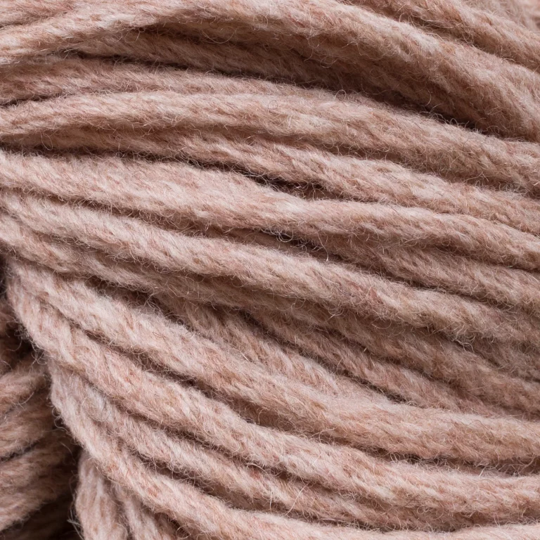 Pale Chestnut – 12 Ply Bulky Weight