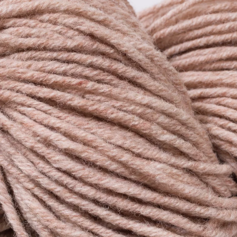 Pale Chestnut – 8 Ply Worsted Weight