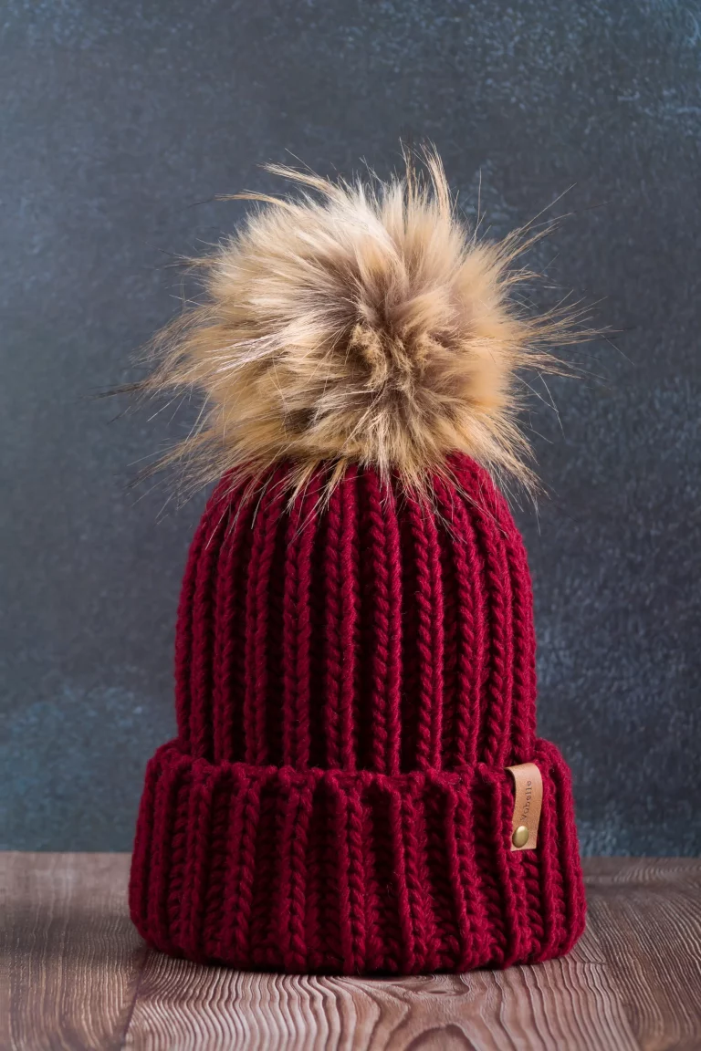 Fisherman's Rib Beanie with Folded Hem and Pom Pom - Red