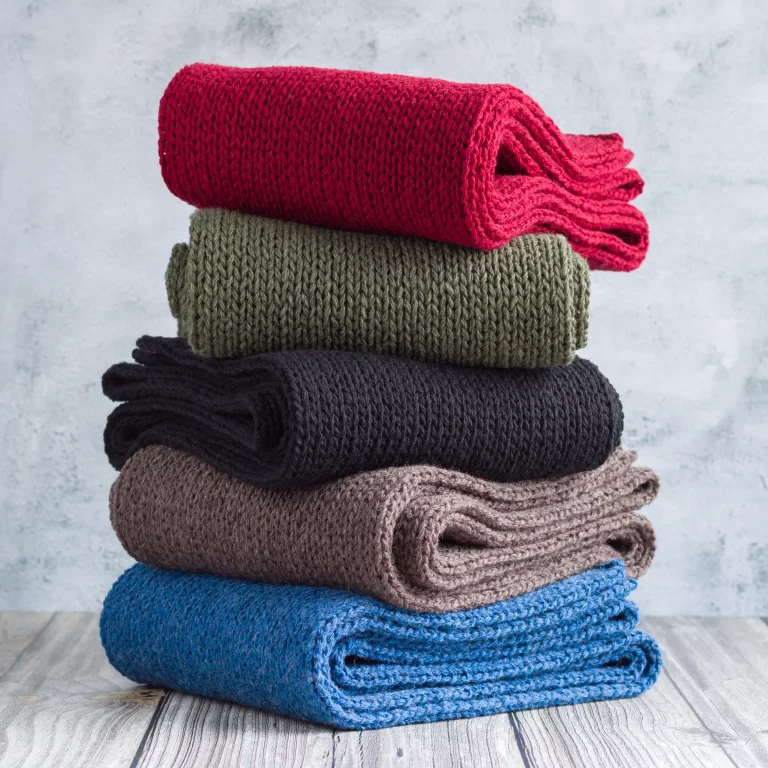 100% Merino Wool Mens Knit Hat Scarf Set
