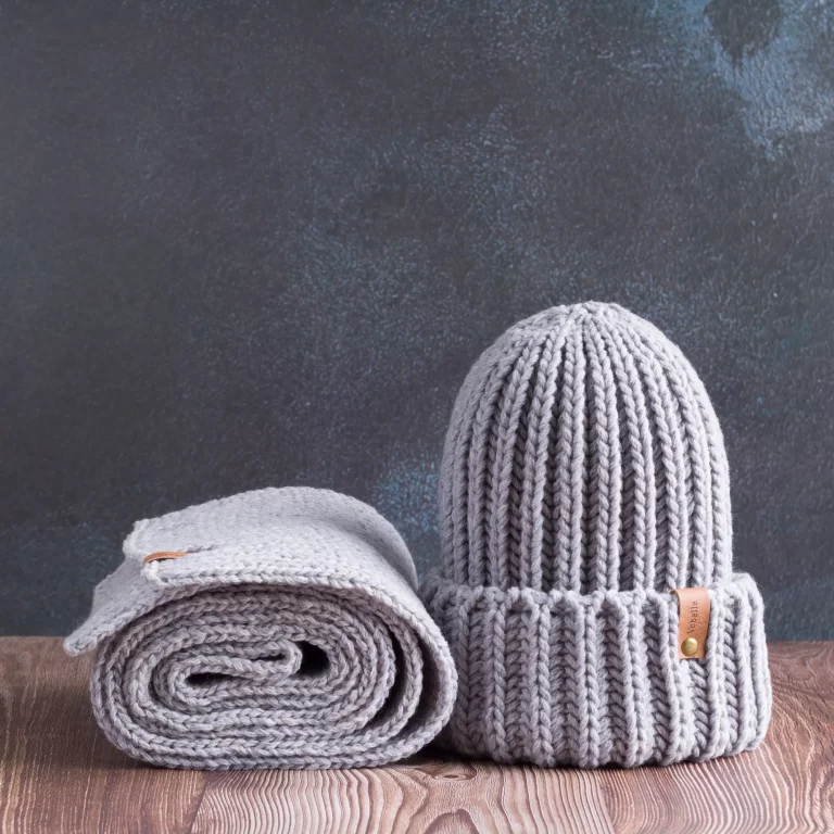 100% Merino Wool Mens Knit Hat Scarf Set
